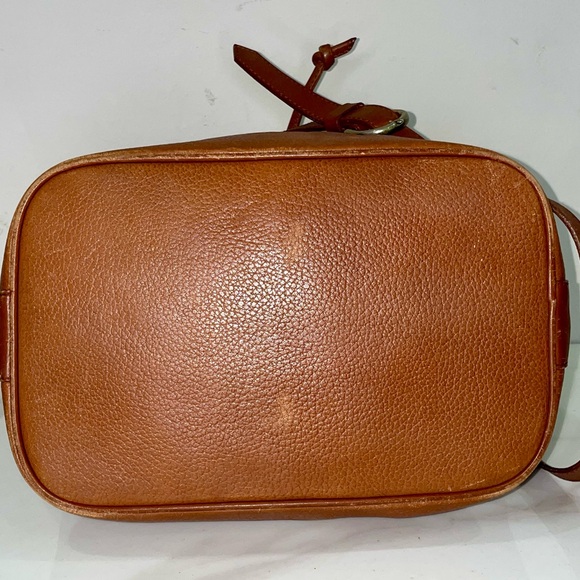 BURBERRY Drawstring Bucket Shoulder Bag - Picture 6 of 8